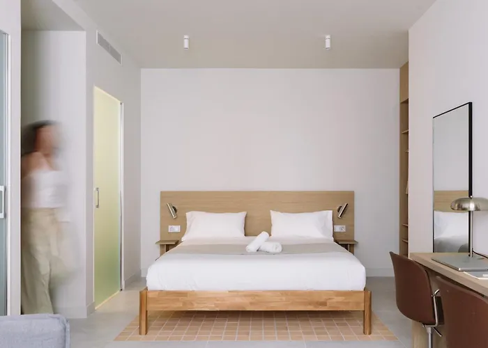 게스트하우스 Outsite 4*